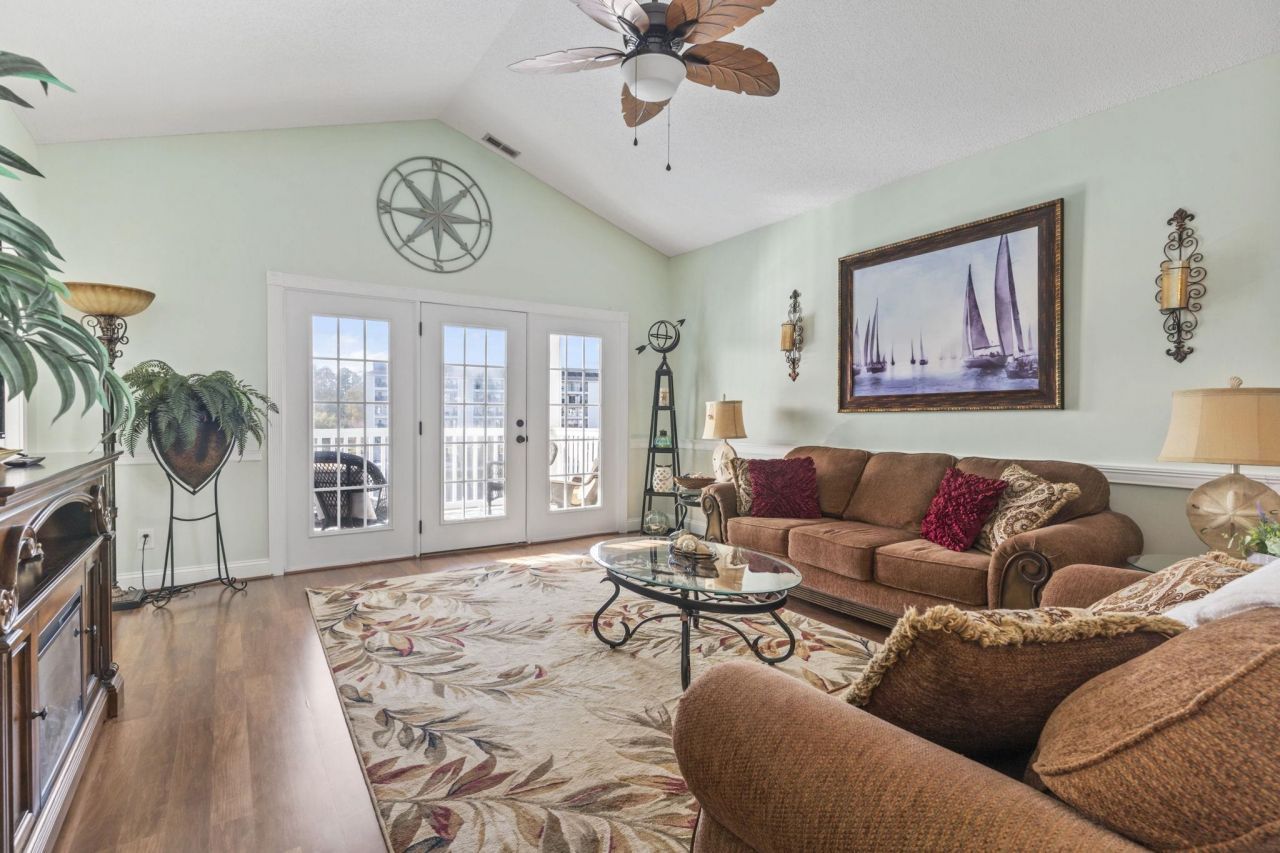 1538 Lanterns Rest Rd. Photo 6