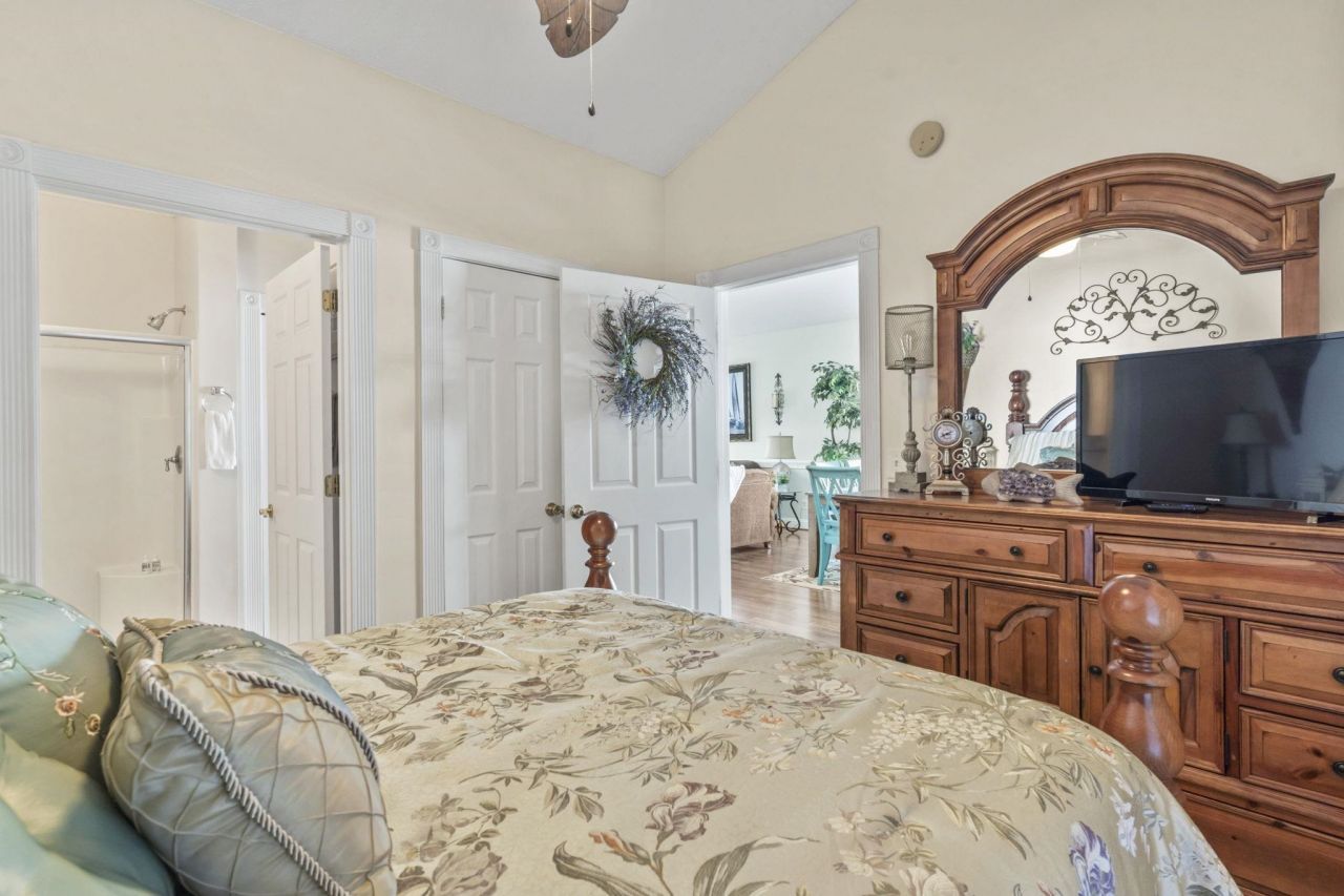 1538 Lanterns Rest Rd. Photo 9