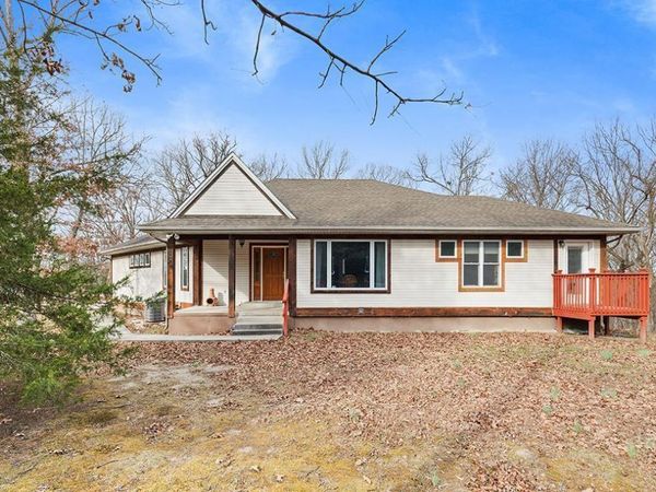 5427 Westridge Drive, Joplin, MO 64804