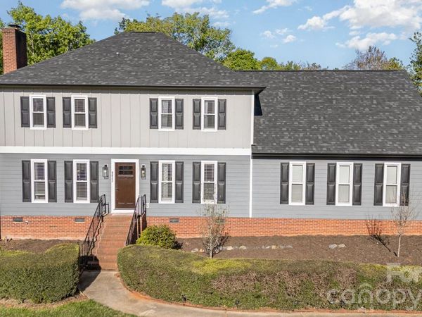 8823 Dartmoor Place, Mint Hill, NC 28227