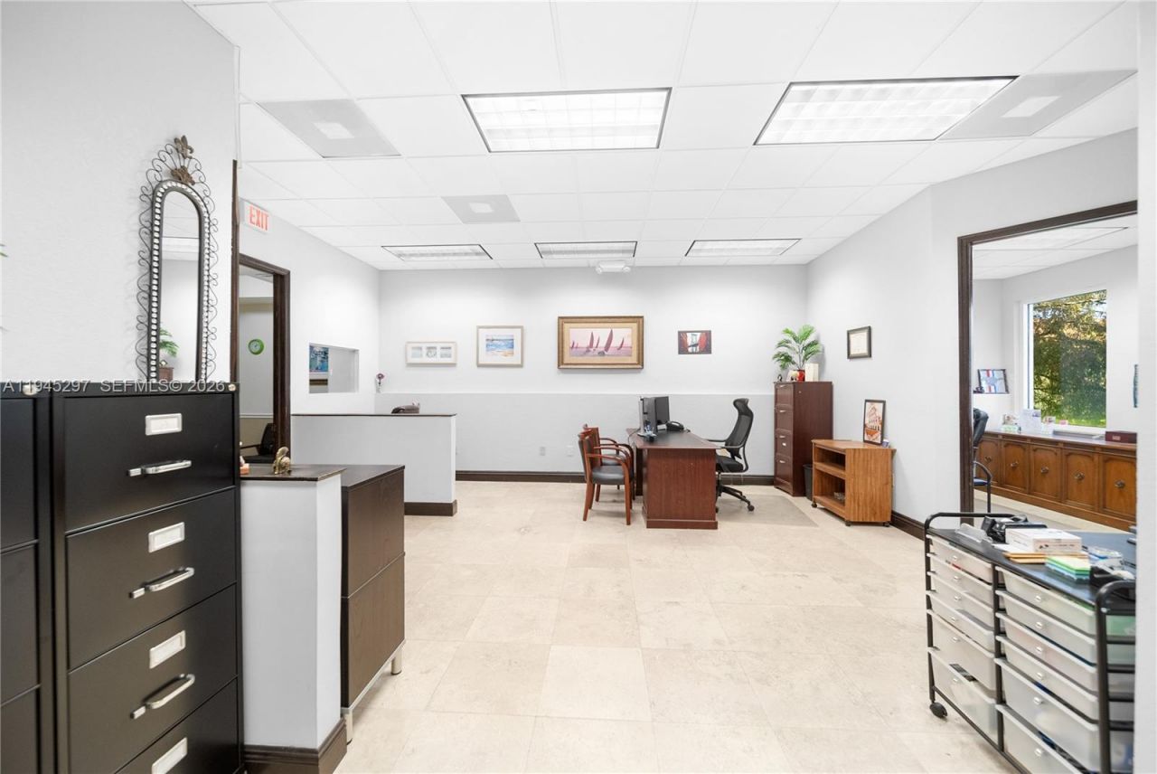 9720 Stirling Rd, Unit 109C, Cooper City, FL 33024 Photo