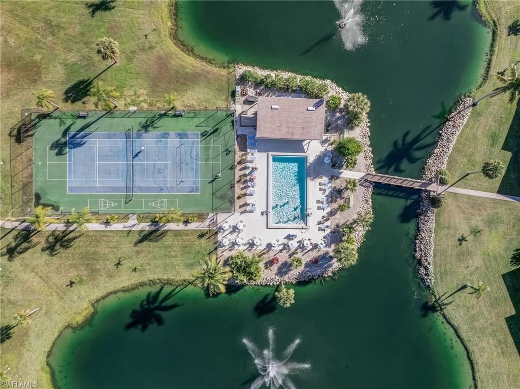 16007 Davis Rd, Unit 524, Fort Myers, FL 33908 Photo