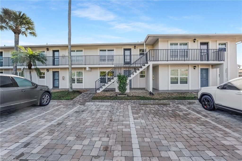16007 Davis Rd, Unit 524, Fort Myers, FL 33908 Photo