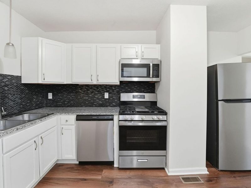 425 S Glenwood Avenue, Columbus, OH 43223 Photo 15