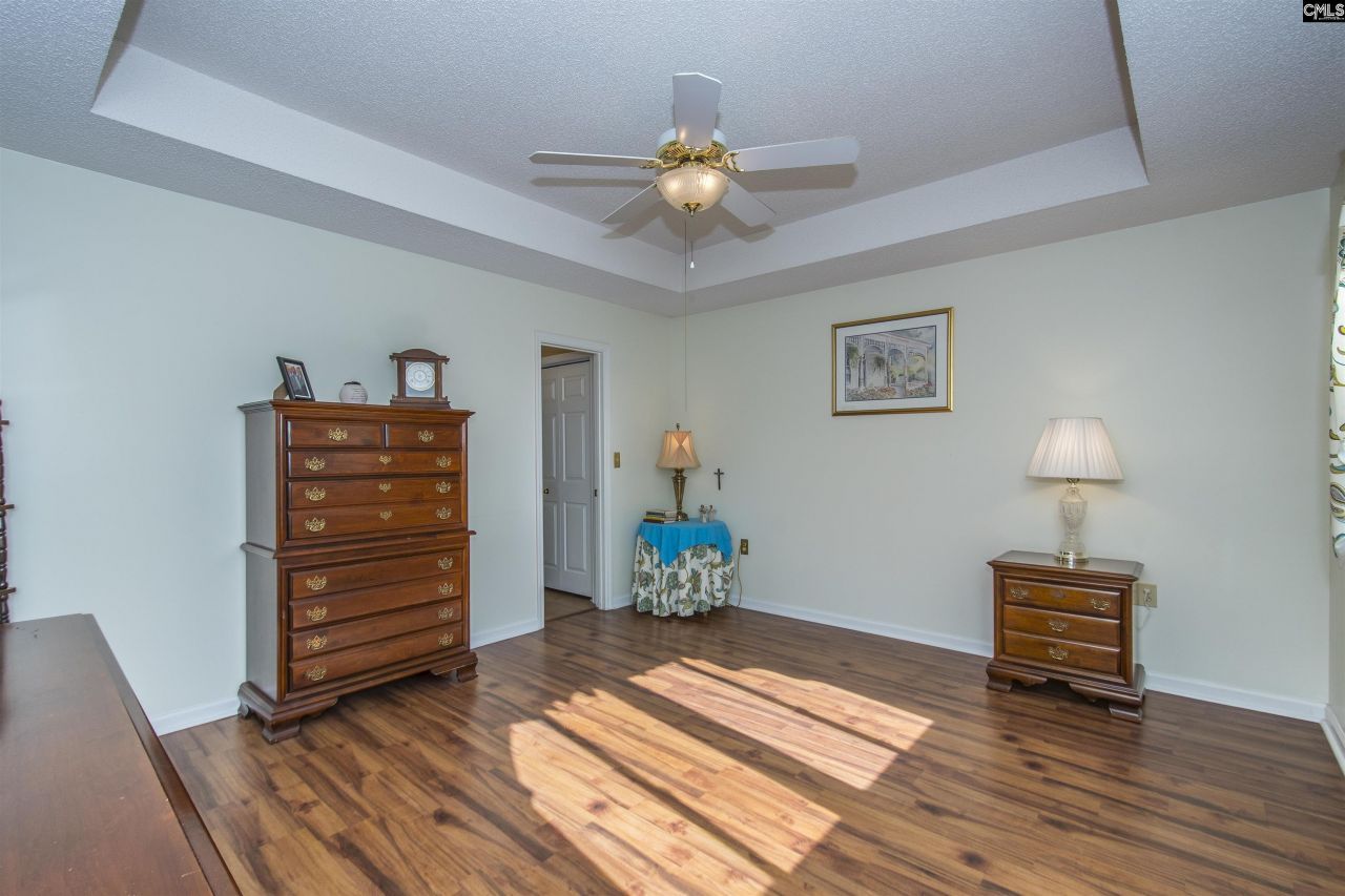 324 Patio Place Photo 17