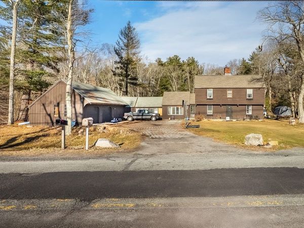 966 Main St, Dighton, MA 02715