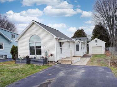 44 Ford Avenue, Rochester, NY 14606