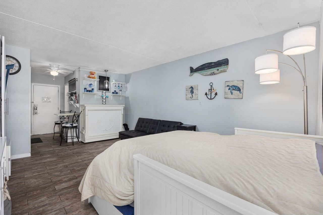 1600 S Ocean Blvd. Photo 11