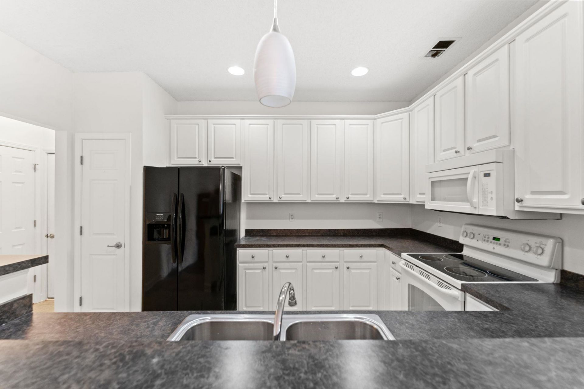 483 Deerfield Links Dr. Photo 6