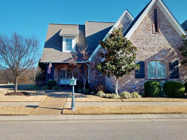 29 Hampton Place, Dyersburg, TN 38024