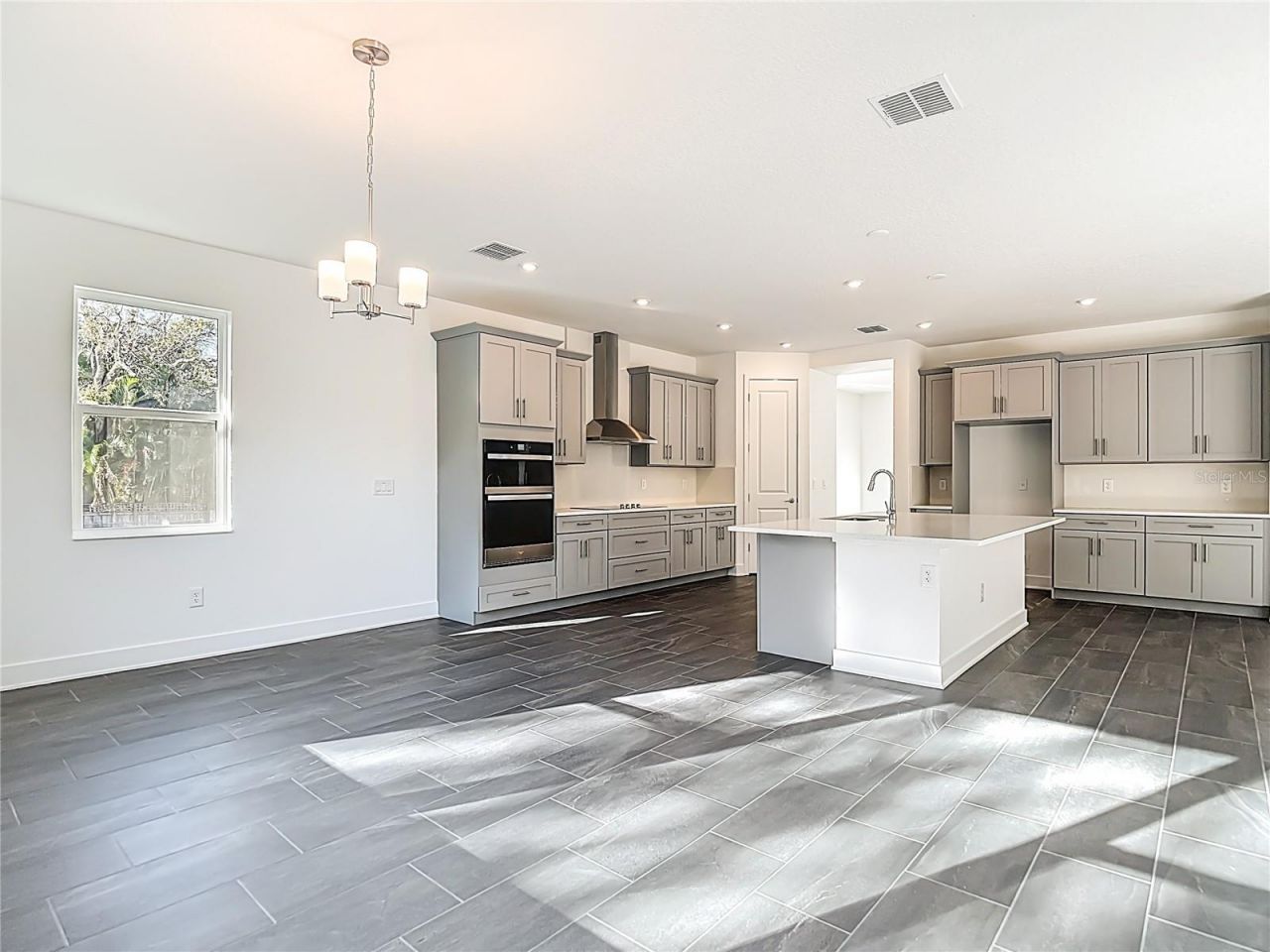 410 S West Shore Boulevard, Tampa, FL 33609 Photo