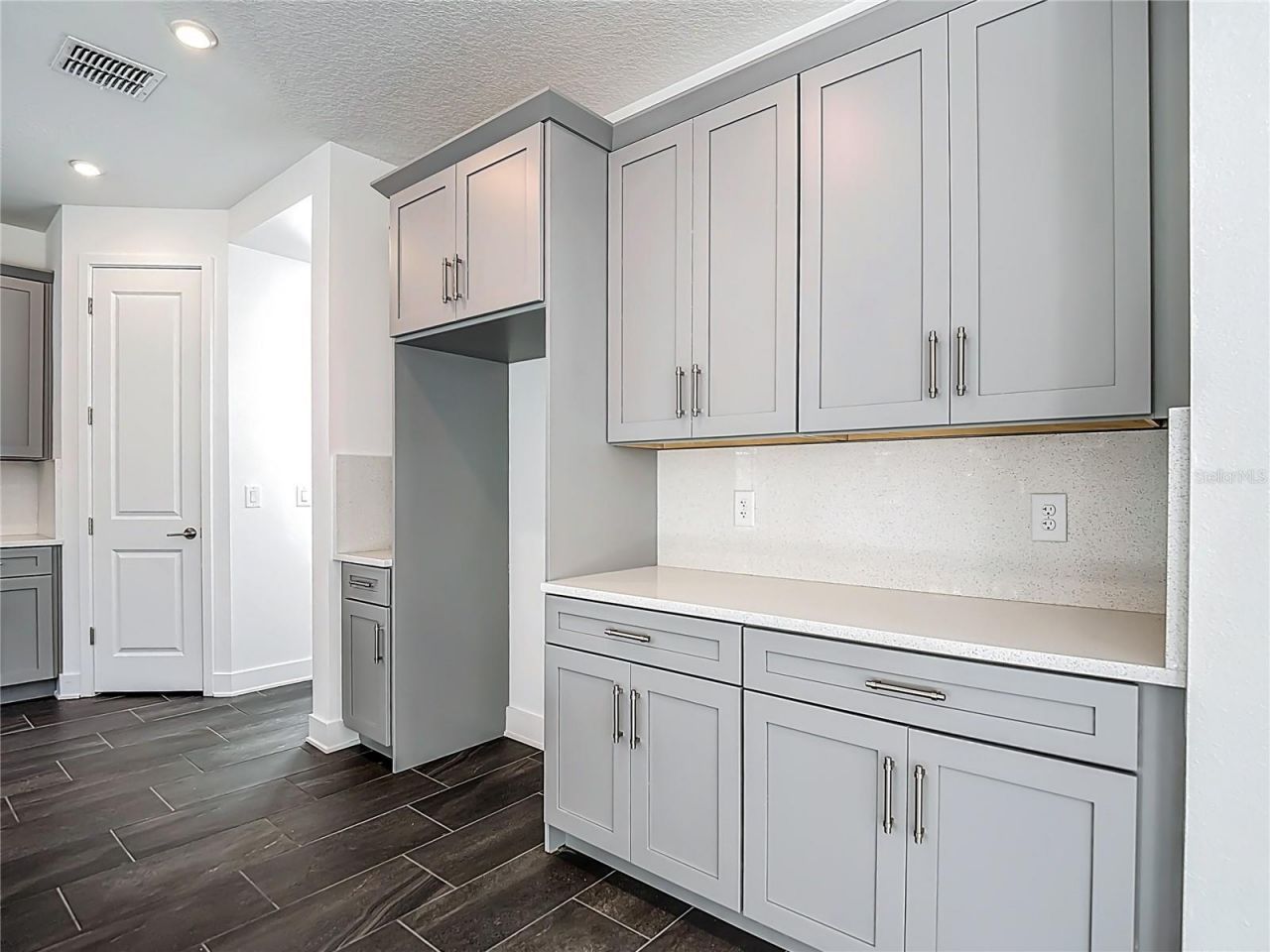 410 S West Shore Boulevard, Tampa, FL 33609 Photo