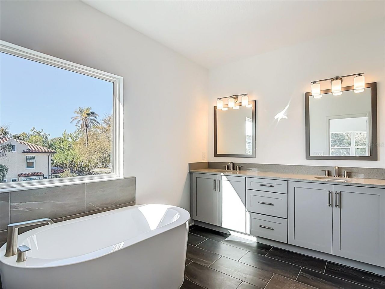410 S West Shore Boulevard, Tampa, FL 33609 Photo