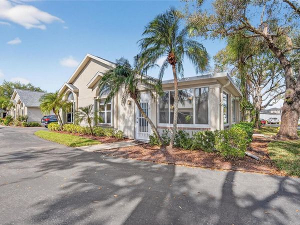 1111 GOLFVIEW WOODS DRIVE, Unit 1111, SUN CITY CENTER, FL 33573