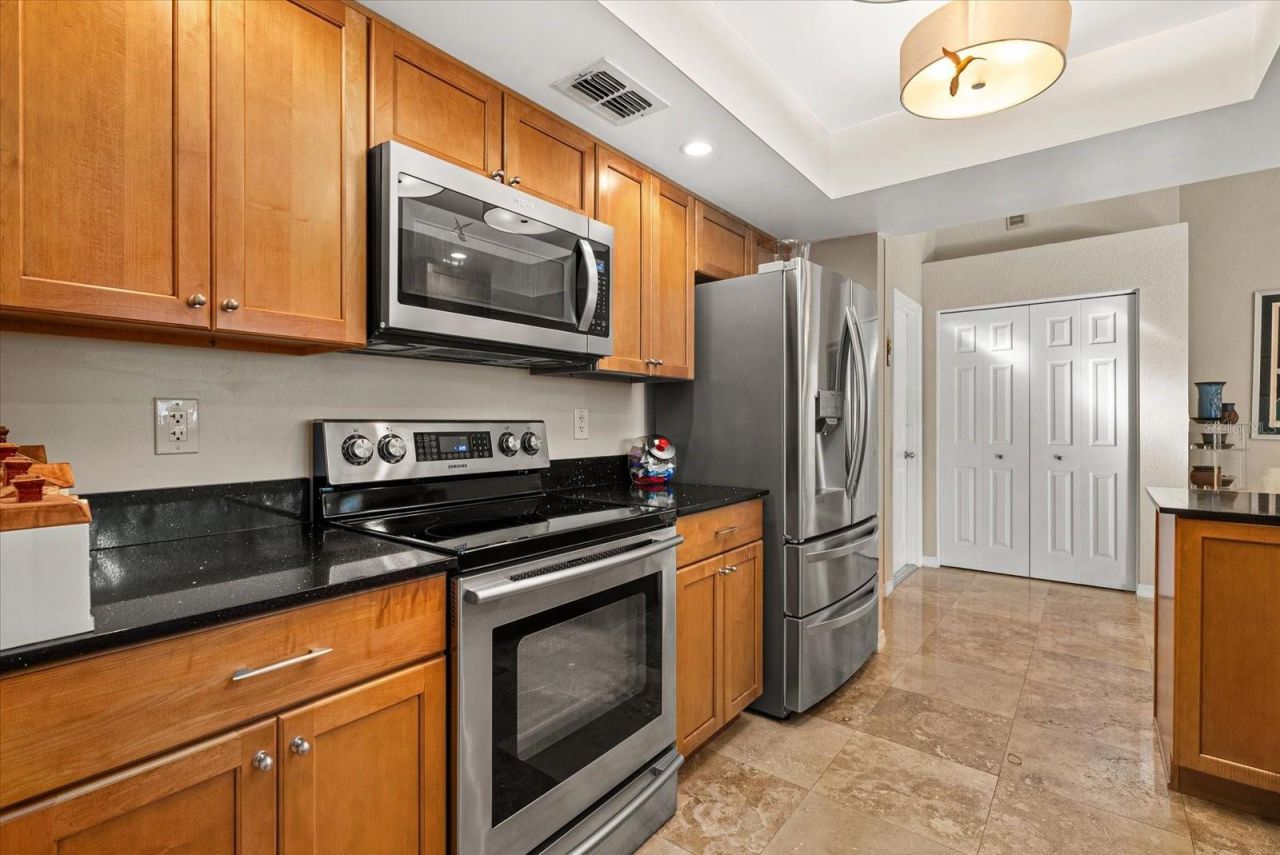 9320 126th Avenue, Largo, FL 33773 Photo