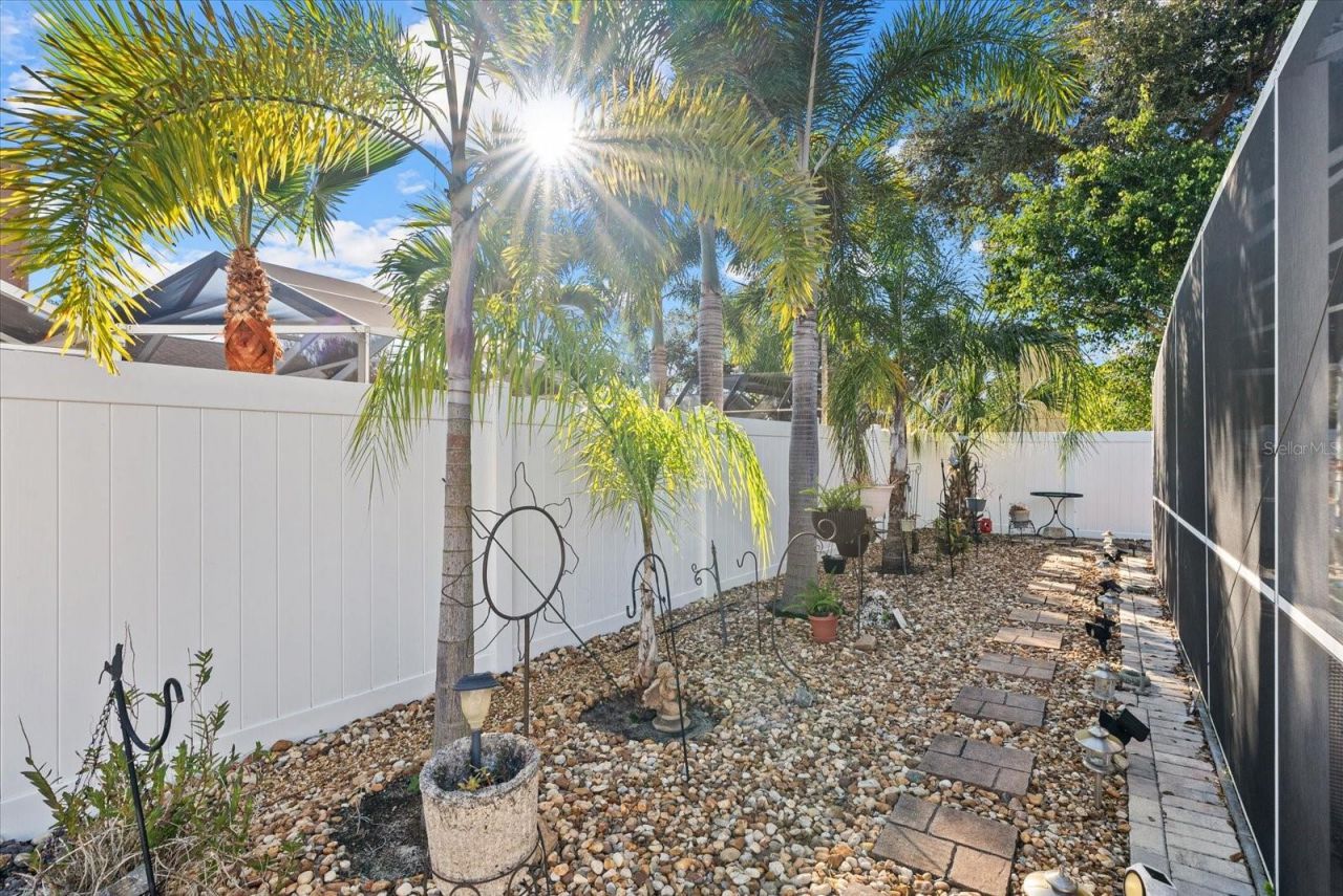 9320 126th Avenue, Largo, FL 33773 Photo