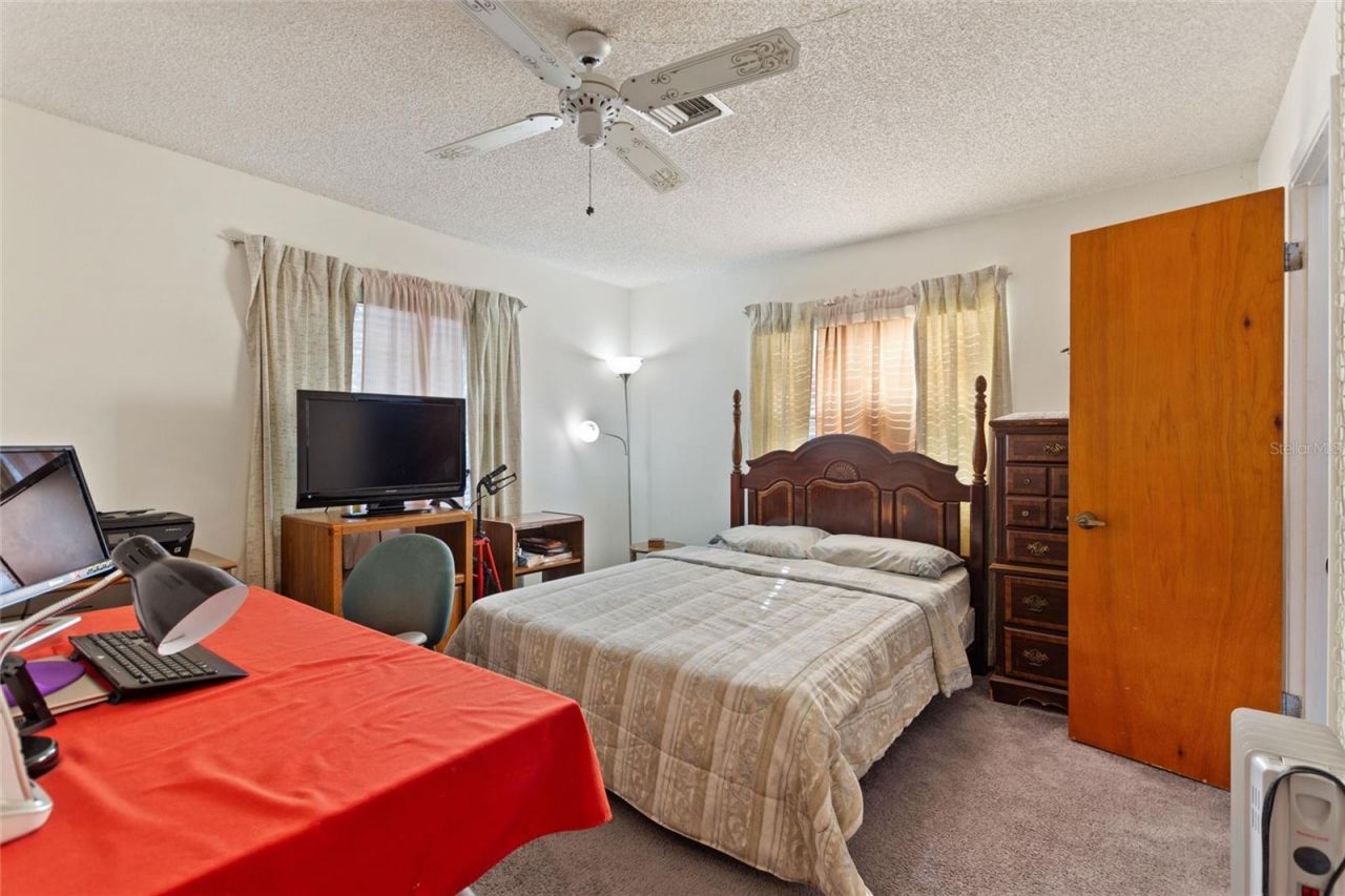 6101 Red Grange Boulevard, Indian Lake Estates, FL 33855 Photo