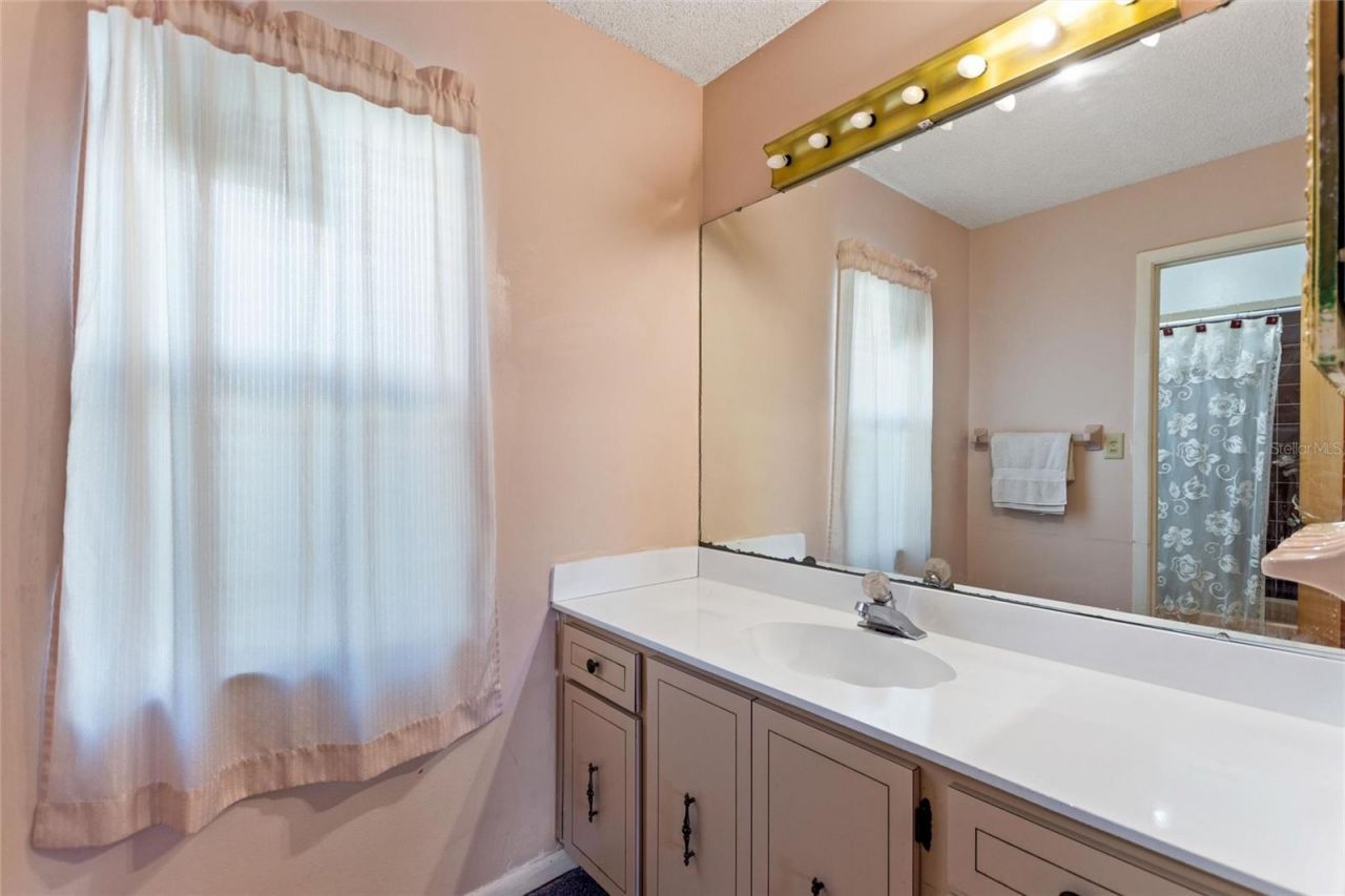 6101 Red Grange Boulevard, Indian Lake Estates, FL 33855 Photo