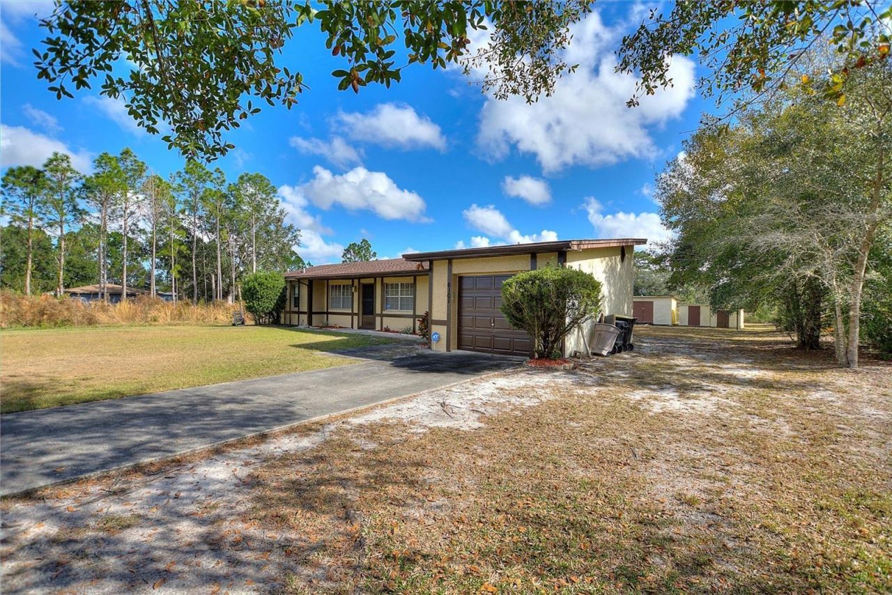 6101 Red Grange Boulevard, Indian Lake Estates, FL 33855 Photo