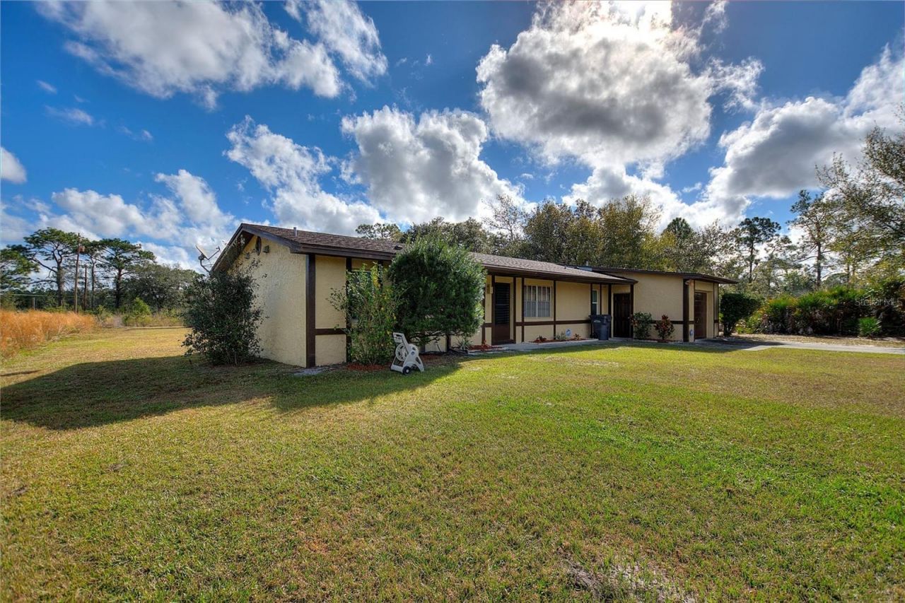 6101 Red Grange Boulevard, Indian Lake Estates, FL 33855 Photo