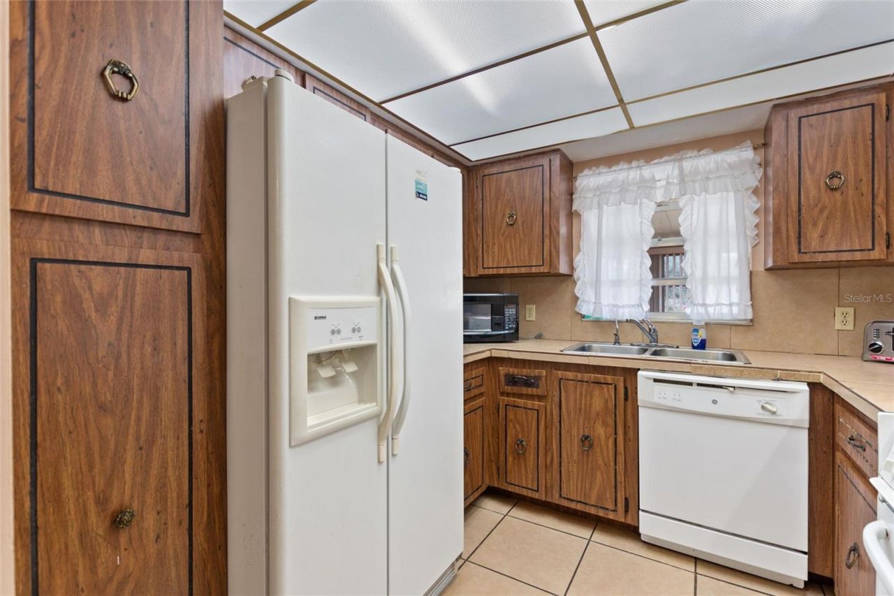 6101 Red Grange Boulevard, Indian Lake Estates, FL 33855 Photo