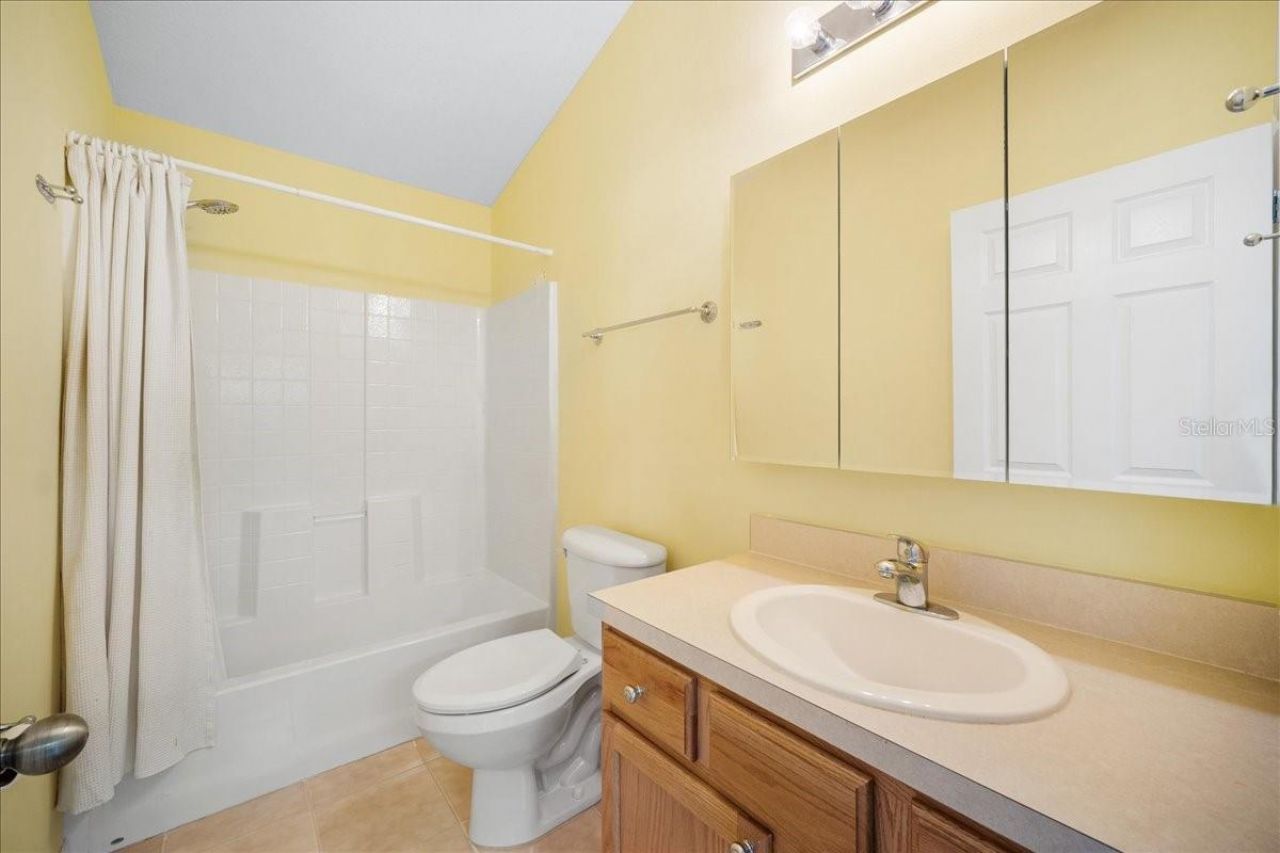 564 52nd Avenue N, Saint Petersburg, FL 33703 Photo