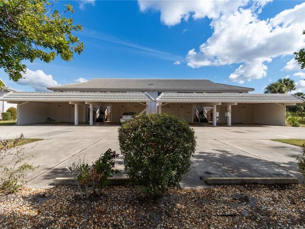 922 CAPRI ISLES BOULEVARD, Unit 217, VENICE, FL 34292