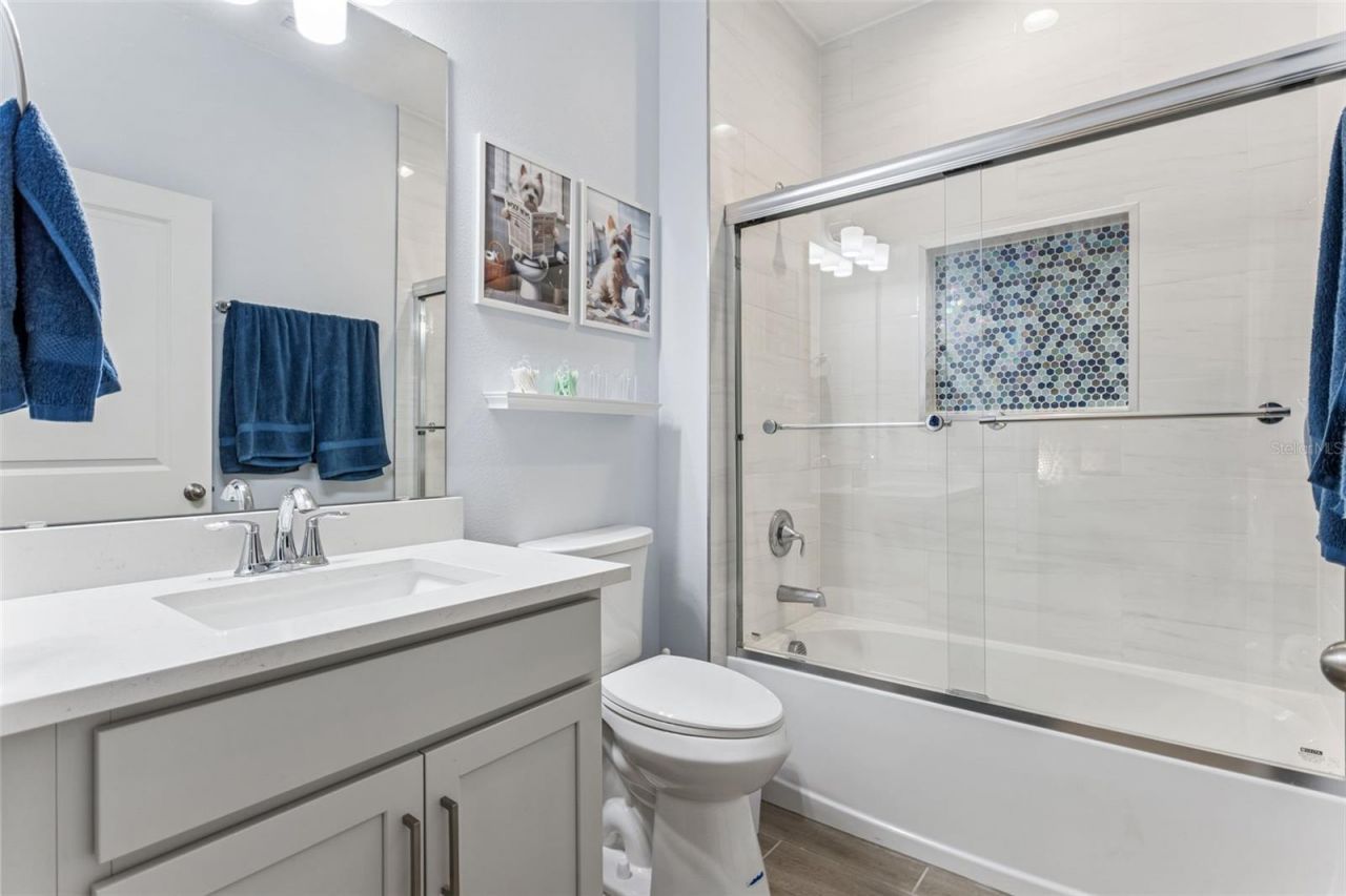 594 Via Bella Court, Howey in the Hills, FL 34737 Photo