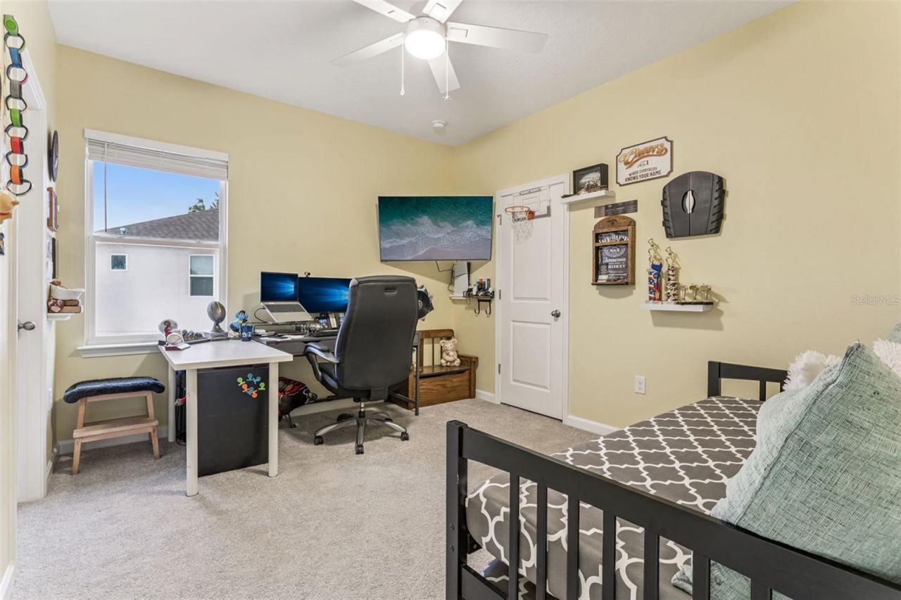 594 Via Bella Court, Howey in the Hills, FL 34737 Photo