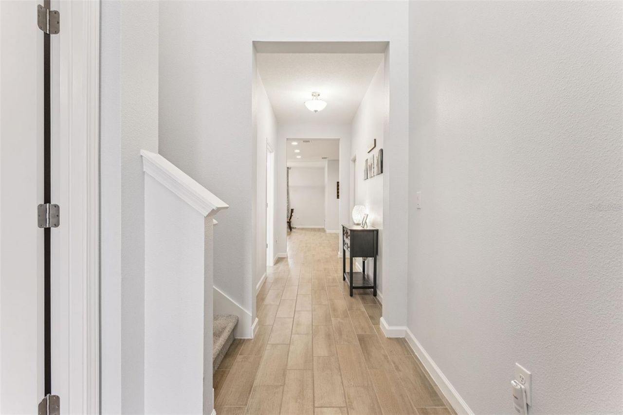 594 Via Bella Court, Howey in the Hills, FL 34737 Photo