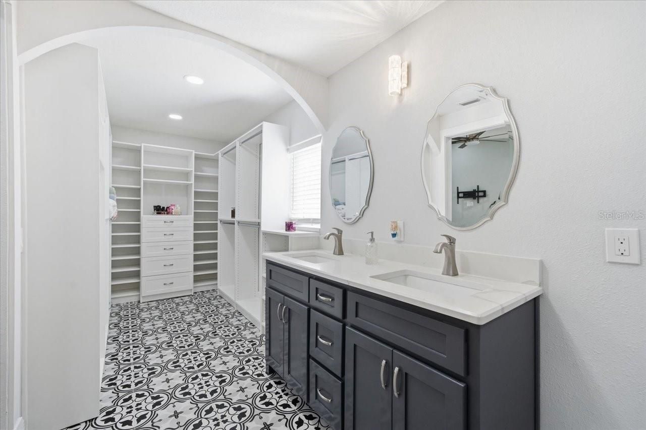 13608 Avista Drive, Tampa, FL 33624 Photo