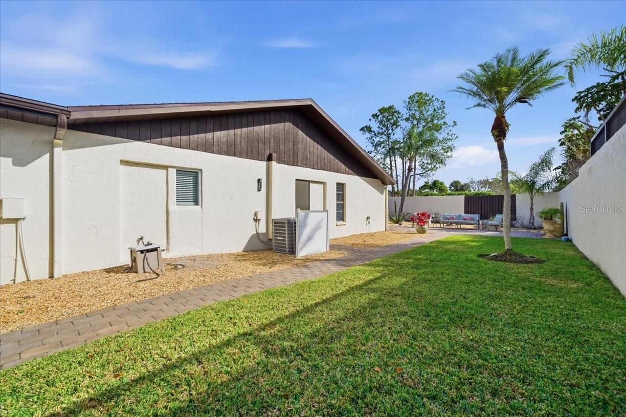 13608 Avista Drive, Tampa, FL 33624 Photo