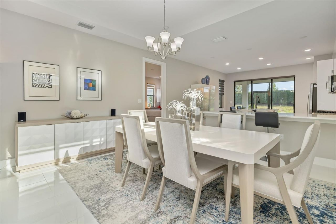 5244 Barnett Circle, Bradenton, FL 34211 Photo