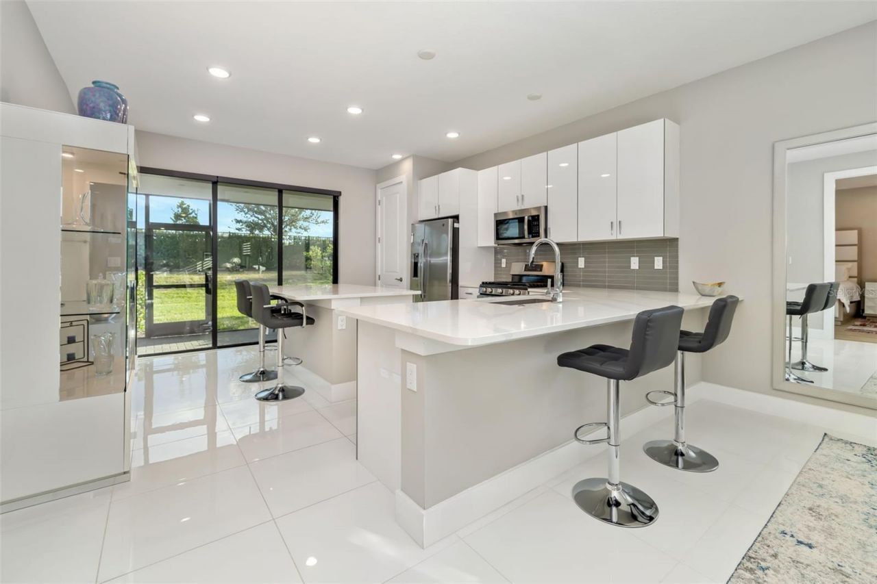 5244 Barnett Circle, Bradenton, FL 34211 Photo