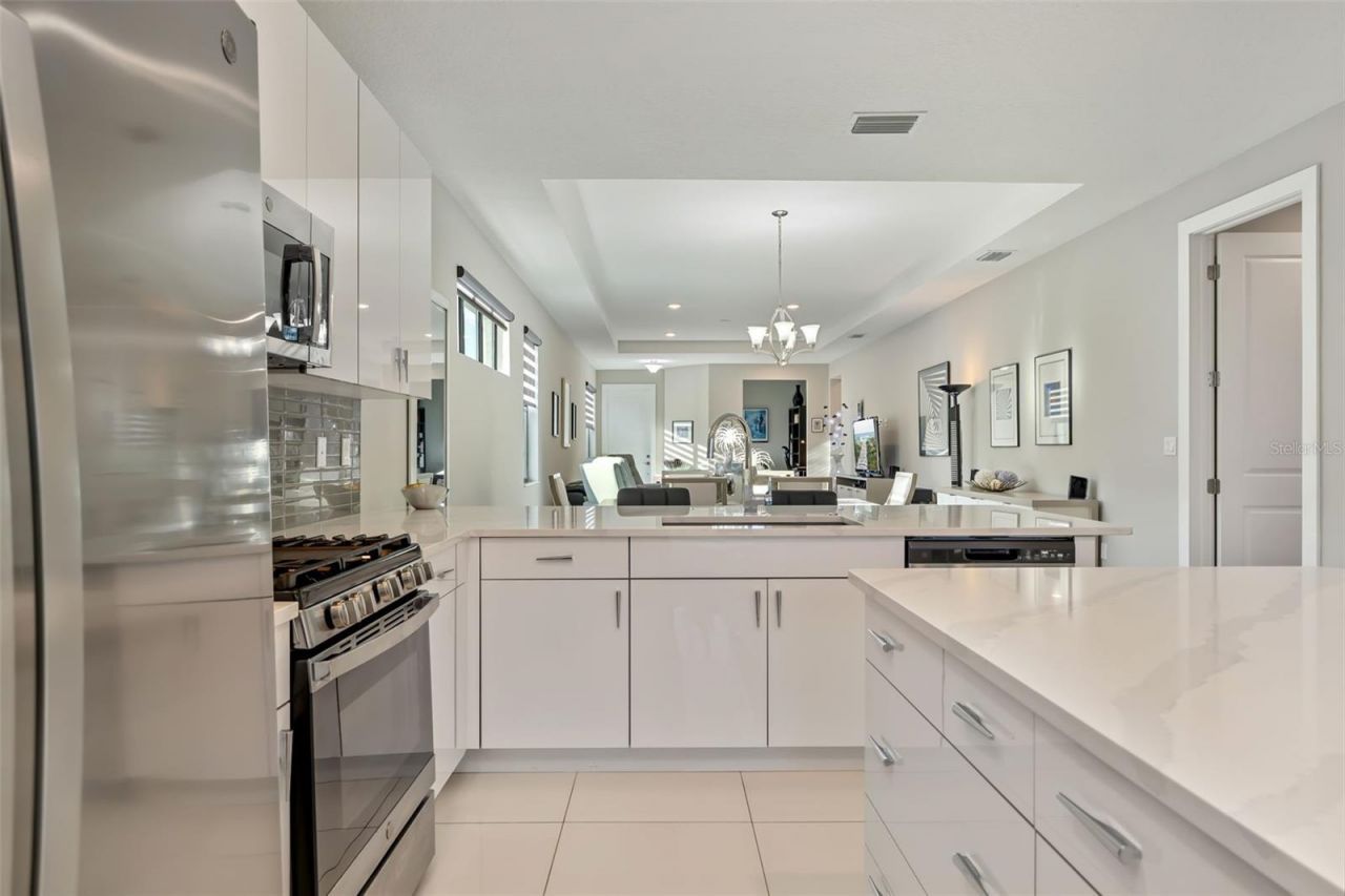 5244 Barnett Circle, Bradenton, FL 34211 Photo