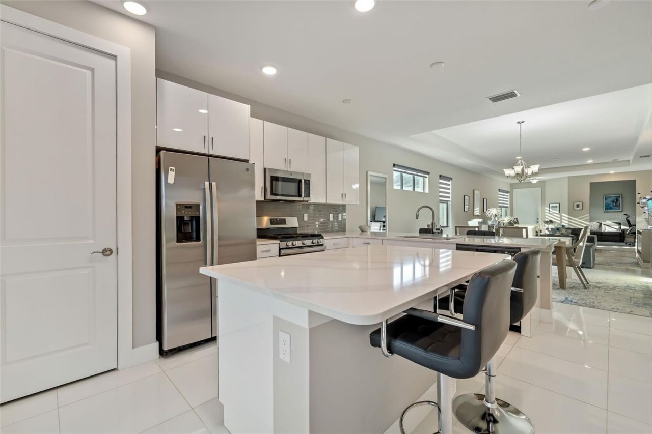 5244 Barnett Circle, Bradenton, FL 34211 Photo