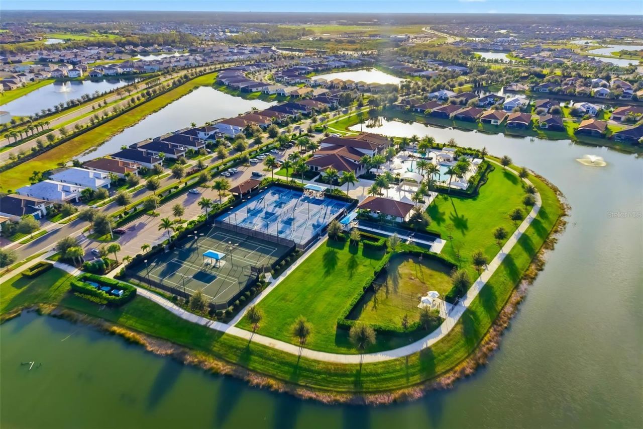 5244 Barnett Circle, Bradenton, FL 34211 Photo