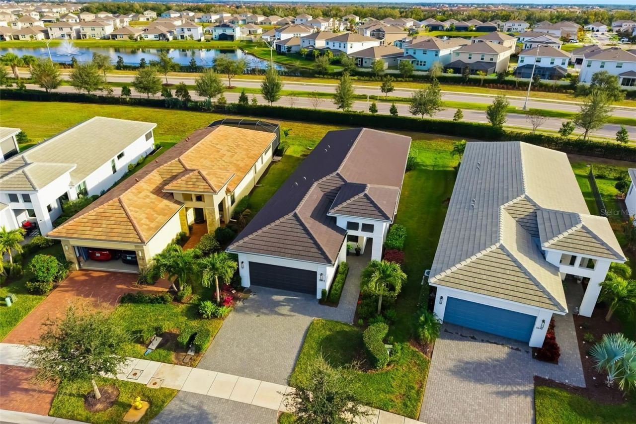 5244 Barnett Circle, Bradenton, FL 34211 Photo