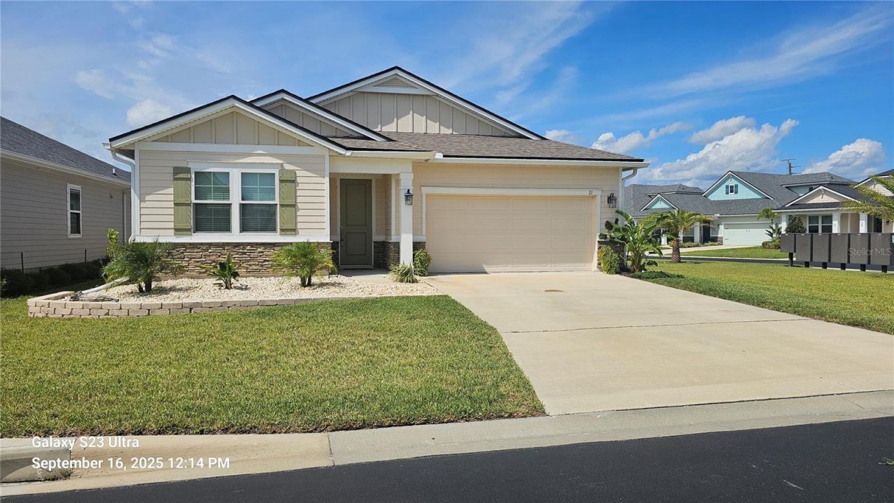21 Los Lagos Boulevard, Palm Coast, FL 32137 Main Photo