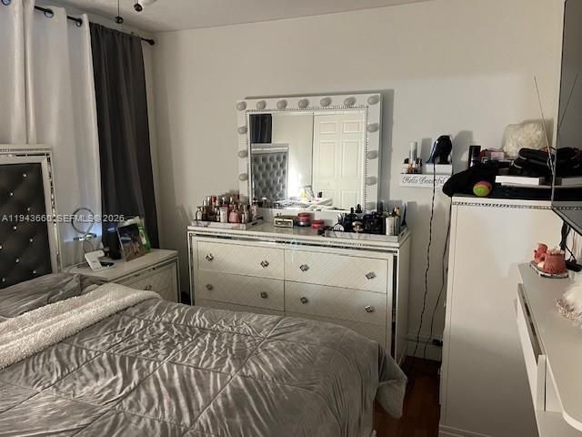 4211 W 10th Ln , Hialeah, FL 33012 Photo