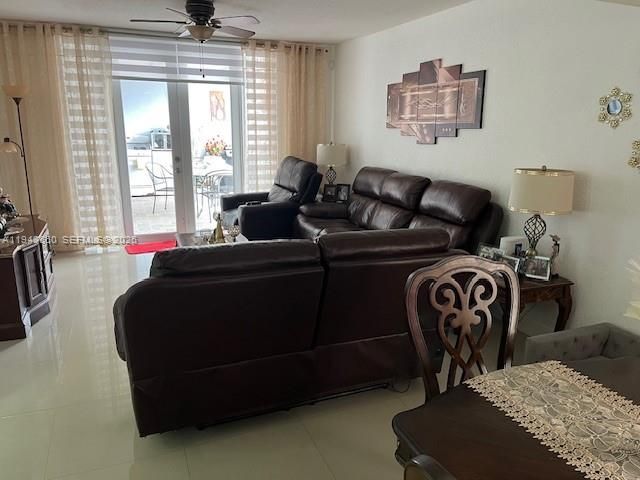 4211 W 10th Ln , Hialeah, FL 33012 Photo