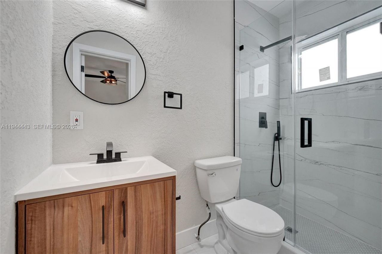 21021 NE 13th Pl, Miami, FL 33179 Photo