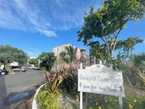 2800 NW 56th Ave, Unit E201, Lauderhill, FL 33313