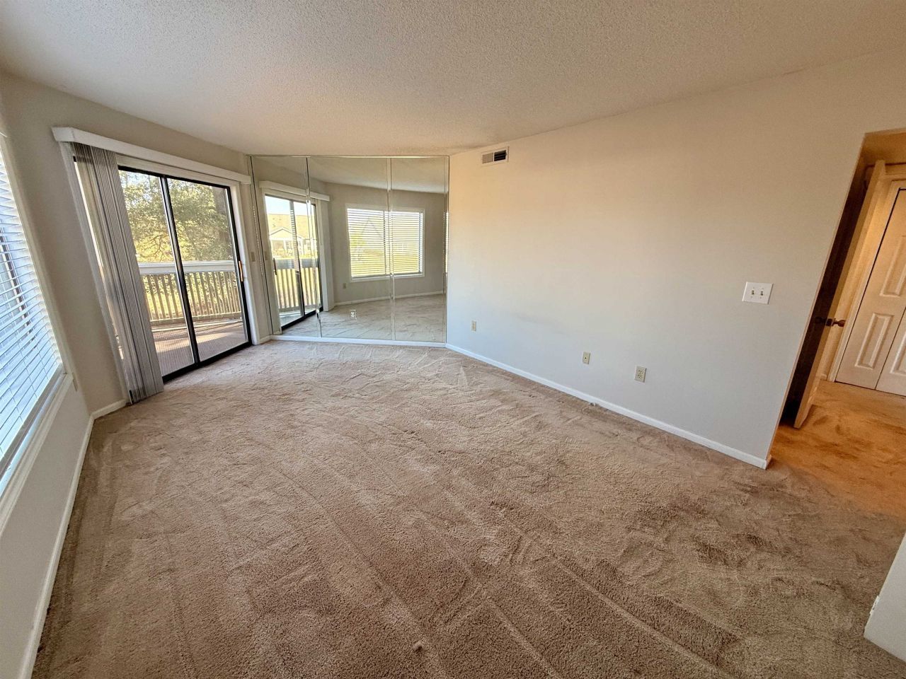 4230 Pinehurst Circle Photo 10