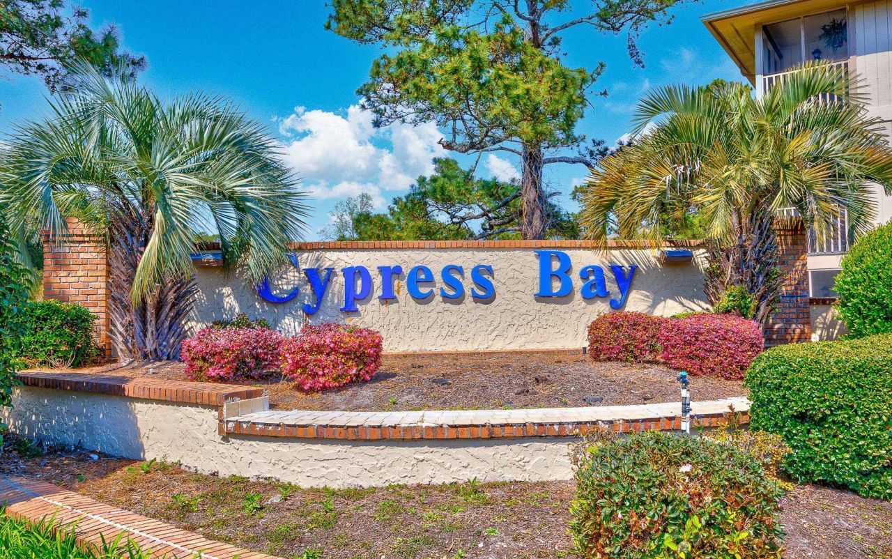 4230 Pinehurst Circle Photo 25