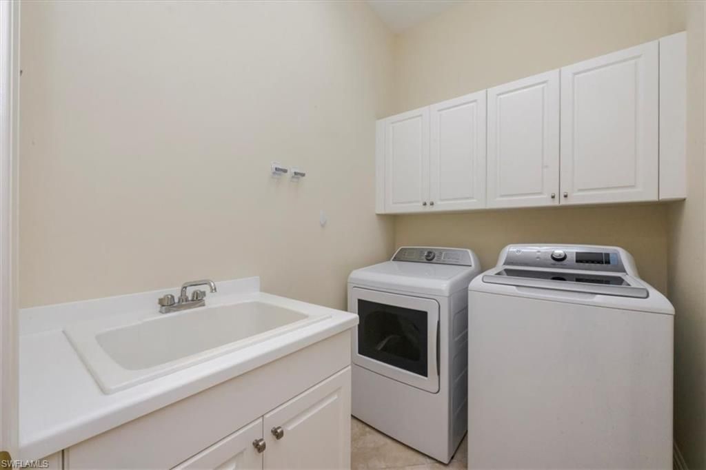 16834 Cabreo Dr, Naples, FL 34110 Photo
