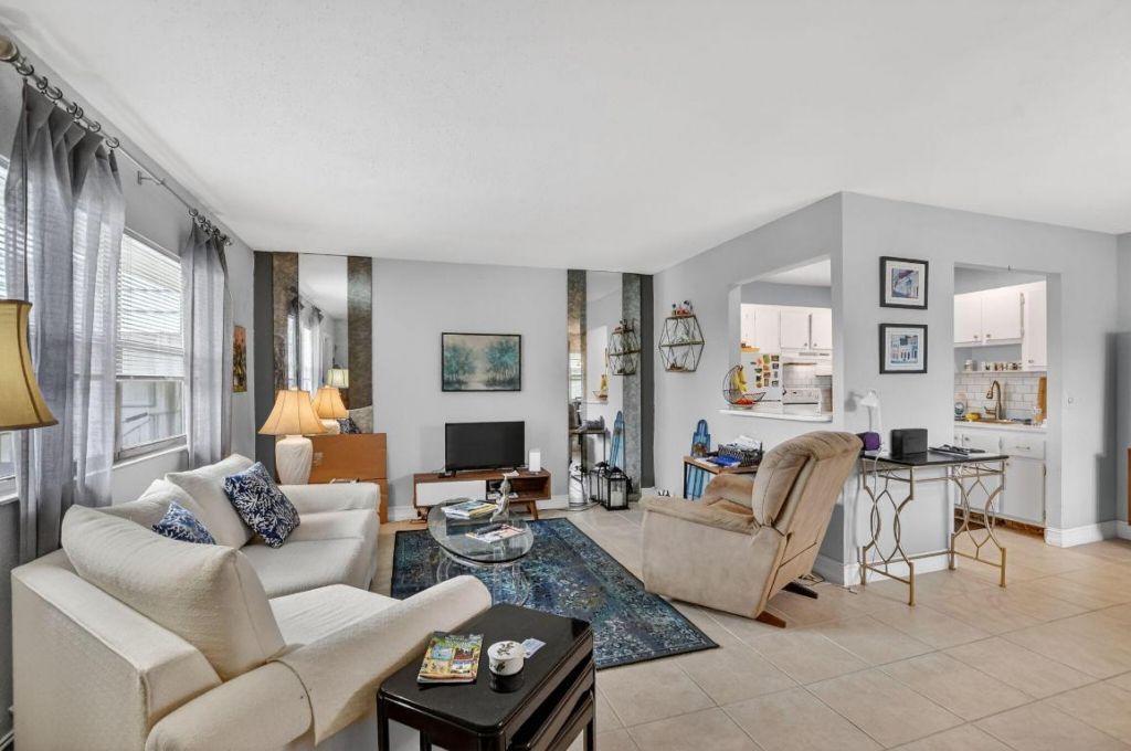 471 Monaco J, Delray Beach, FL 33446 Photo