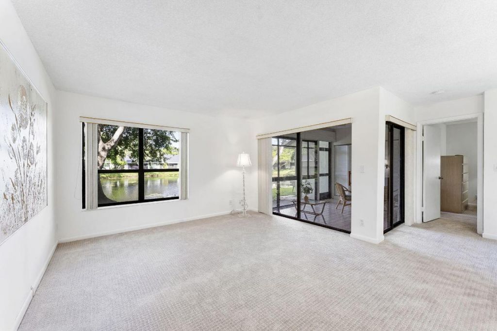 3993 Carambola Circle N, Unit 2998, Coconut Creek, FL 33066 Photo