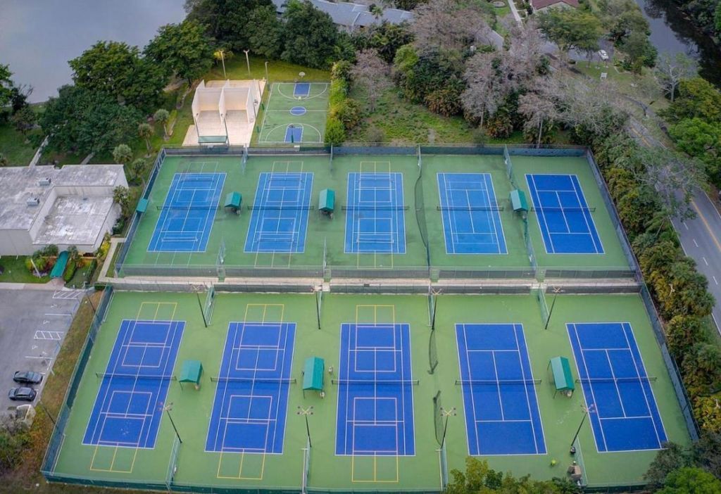 3993 Carambola Circle N, Unit 2998, Coconut Creek, FL 33066 Photo