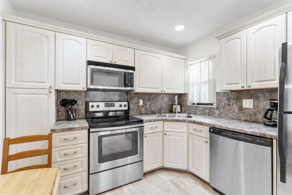 3993 Carambola Circle N, Unit 2998, Coconut Creek, FL 33066 Photo